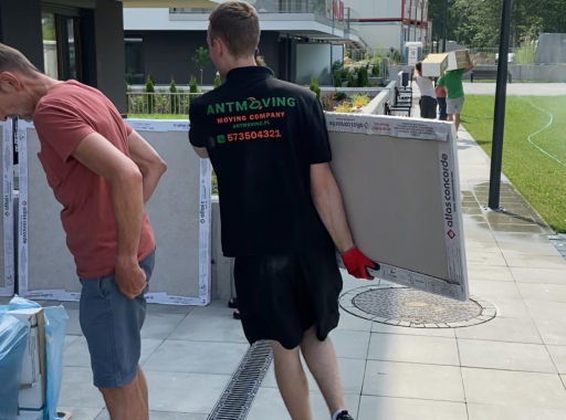 ZESPÓŁ ANTMOVING.PL – ZAWSZE GOTOWY DO DZIAŁANIA